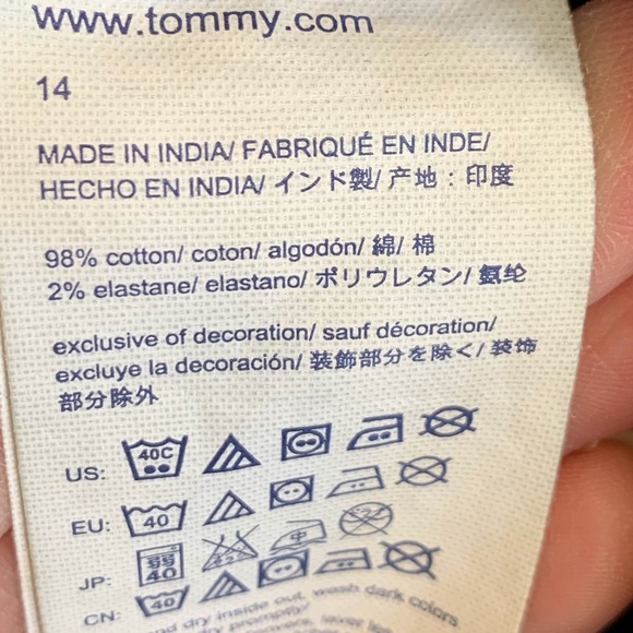 Tommy Hilfiger | High Rise Straight Ankle Cropped Capri Jeans - Picture 9 of 10